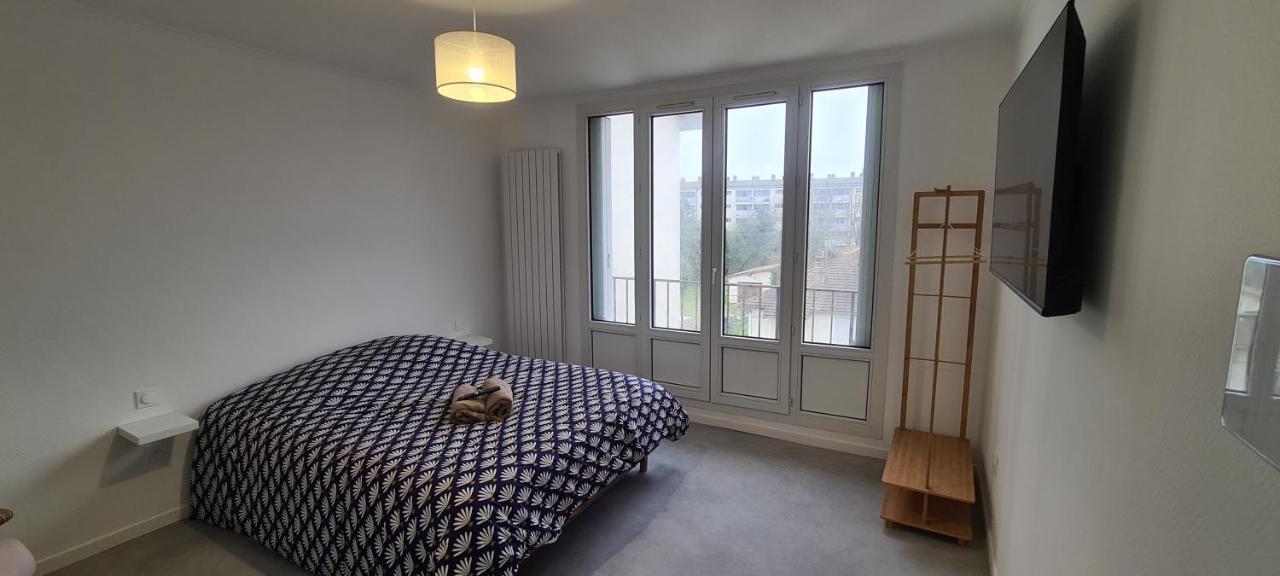 Private Room In Shared Apartment IV Μποβέ Εξωτερικό φωτογραφία
